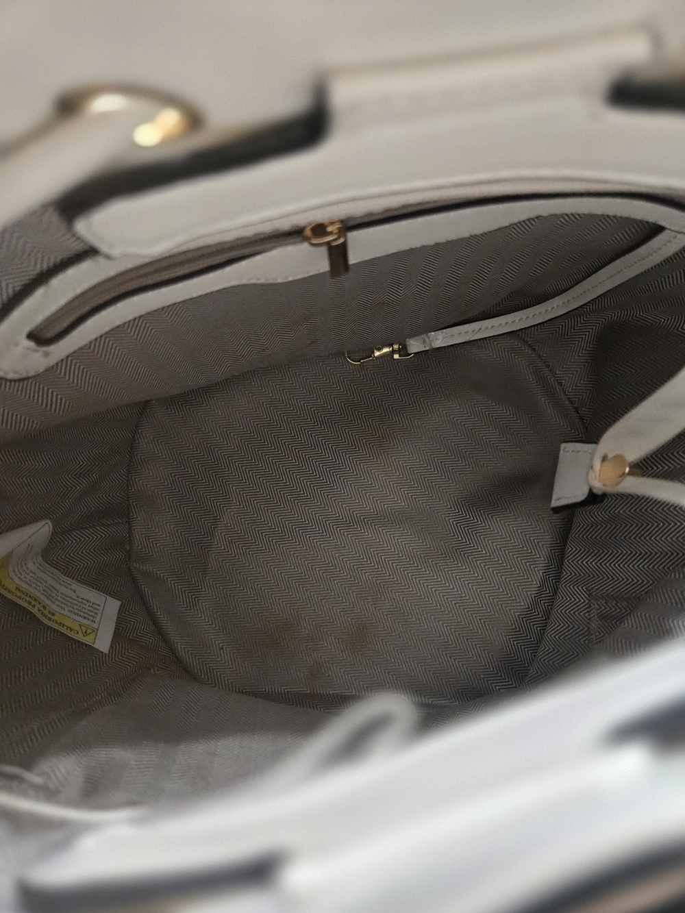 The Bucket White Drawstring Bucket Bag - Fashionable Women's Crossbody W/ Wallet - Picture 12 of 14